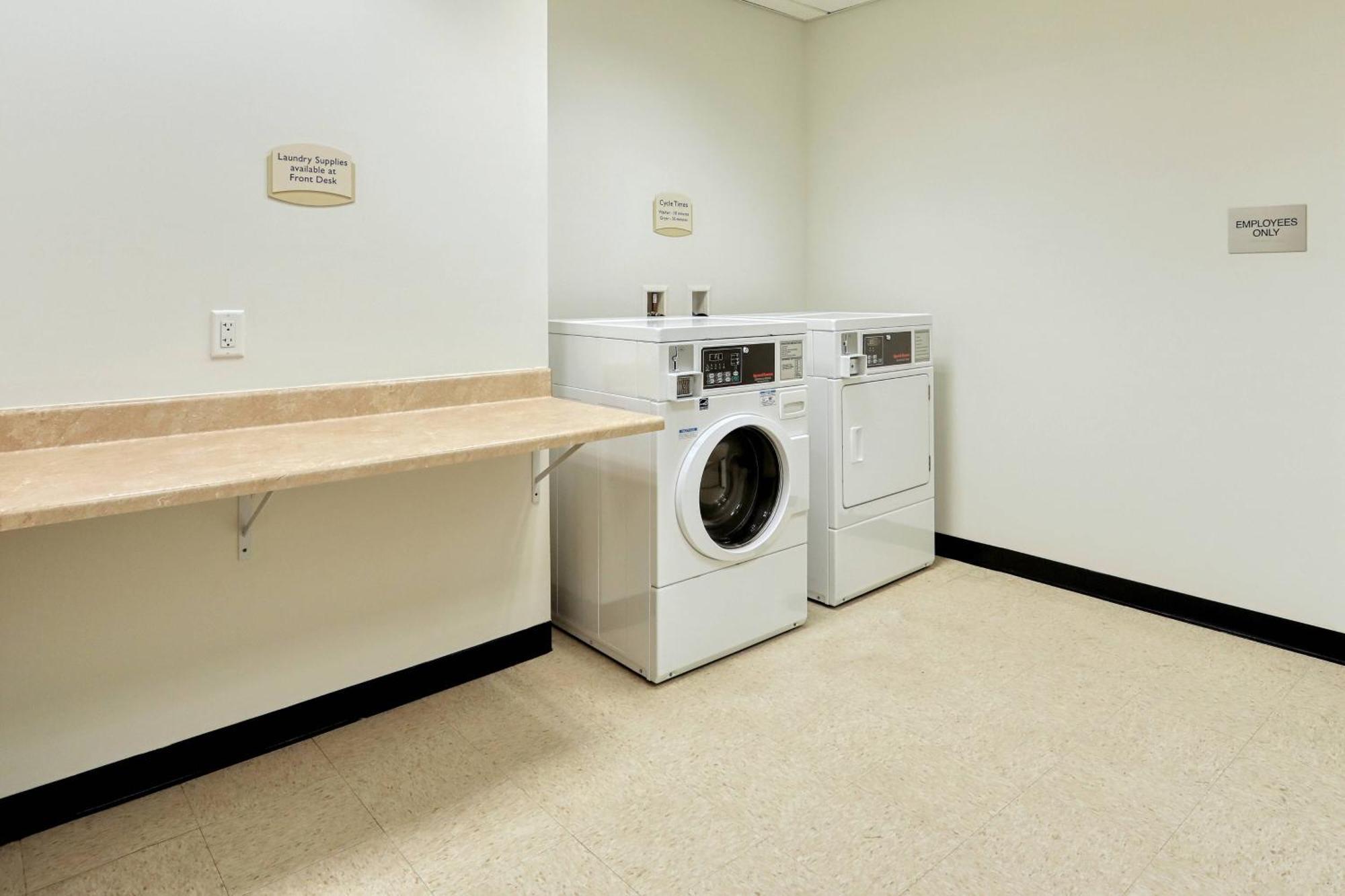 Fairfield Inn & Suites By Marriott Harrisburg West/New Cumberland Exteriér fotografie